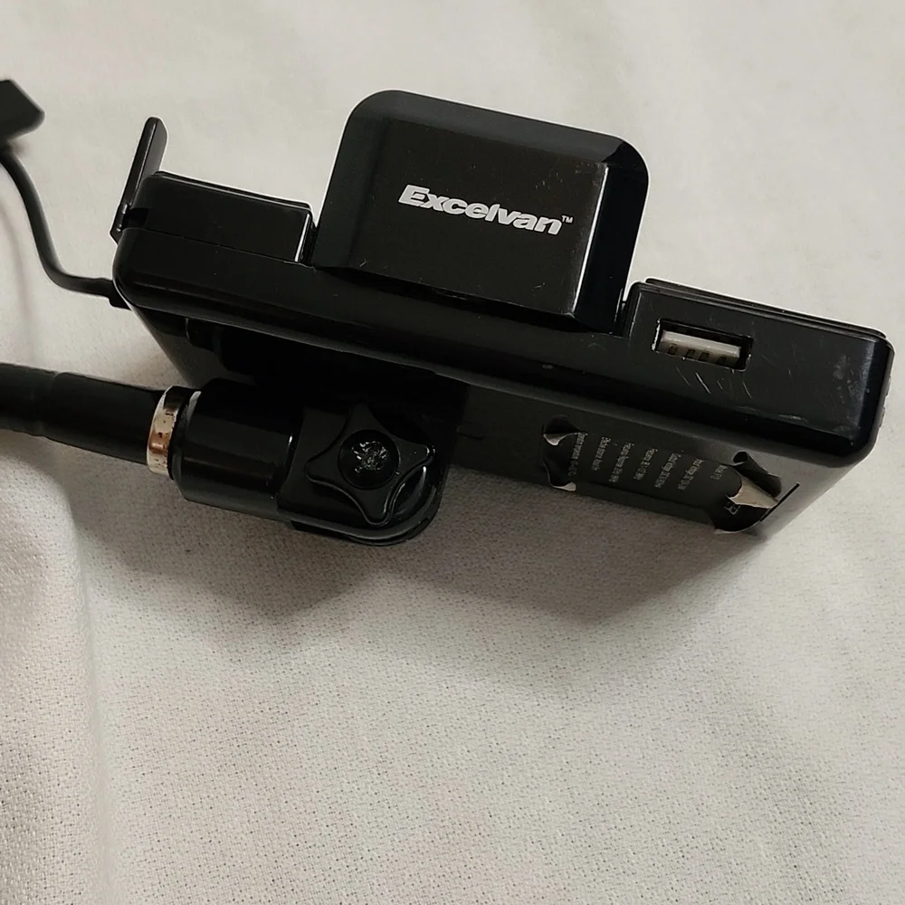 Excelvan Hands-Free Fm transmitter & Car Charger for IPhone/Ipod
